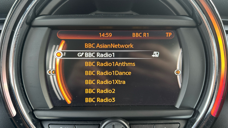 MINI Hatchback 1.5 Cooper 5dr Petrol Hatchback